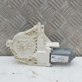 Моторчик склопідйомника передній лівий Seat Ibiza III 2002-2008 Мотор склопідйомника Сеат 6L2959802