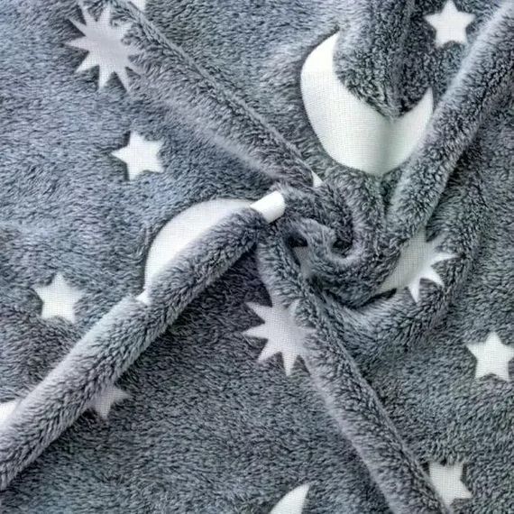 Плед светящийся в темноте Magic Blanket • Мягкое одеяло 100×150 см со светящимся рисунком для детей, подростков и уютного отдыха | Зображення 3