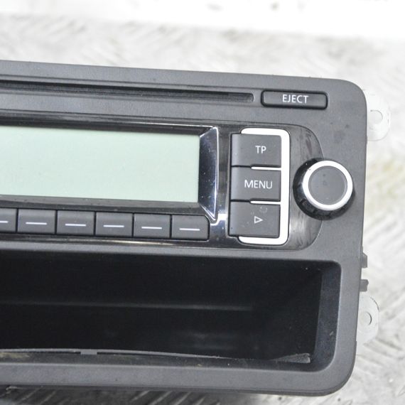 Магнітола штатна Volkswagen Golf V Touran 2003-2010 Радіо автомагнітола Фольксваген Гольф 5 Туран 1K0035156A | Зображення 2