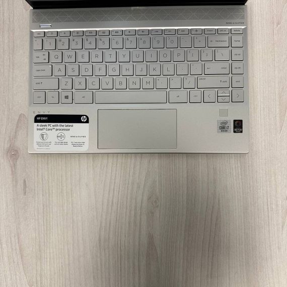 Ультрабук Б-класс HP Envy 13-aq1013dx / 13.3" (3840x2160) IPS Touch / Intel Core i7-1065G7 (4 (8) ядра по 1.3 - 3.9 GHz) / 8 GB DDR4 / 512 GB SSD NVMe / Intel Iris Plus Graphics / WebCam б/у | Зображення 6