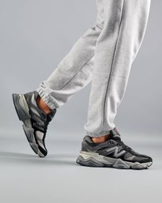 Чоловічі кросівки N-ew B-alanc-e 9060 Black Castlerock Gray , В'єтнам 43