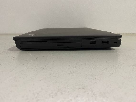 Ноутбук Lenovo ThinkPad T440p / 14" (1920x1080) TN / Intel Core i7-4600M (2 (4) ядра по 2.9 - 3.6 GHz) / 8 GB DDR3 / 240 GB SSD / Intel HD Graphics 4600 / VGA б/у | Зображення 4