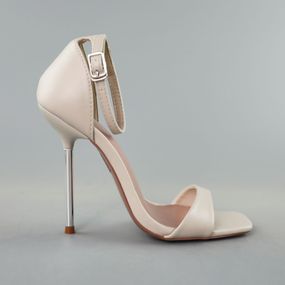 Босоніжки жіночі з закритою пятою 588694 Бежеві 37 38 39 40