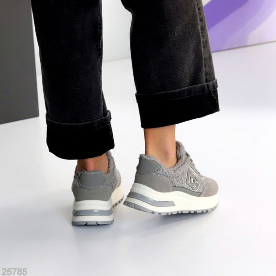 Теплые замшевые серые кроссовки с мехом Тедди доступная цена | Зображення 2