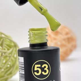 Гель-лак для ногтей Bee Nails 053 (неоновый лаймовый) 8мл