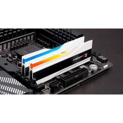 Модуль памяти для компьютера DDR5 32GB (2x16GB) 7200 MHz Trident Z5 RGB Matte White G.Skill (F5-7200J3445G16GX2-TZ5RW) | Зображення 4