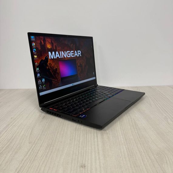 Ігровий ноутбук Б-класу Maingear Vector Pro 2 MG-VCP2-15I3070T / 15,6" (2560x1440) IPS / Intel Core i9-12900H (14 (20) ядер по 3,8 - 5,0 ГГц) / 16 ГБ DDR5 / 512 ГБ SSD NVMe / nVidia GeForce RTX 3070 Ti, 8 ГБ GDDR6, 256-біт / WebCam б/в | Зображення 3