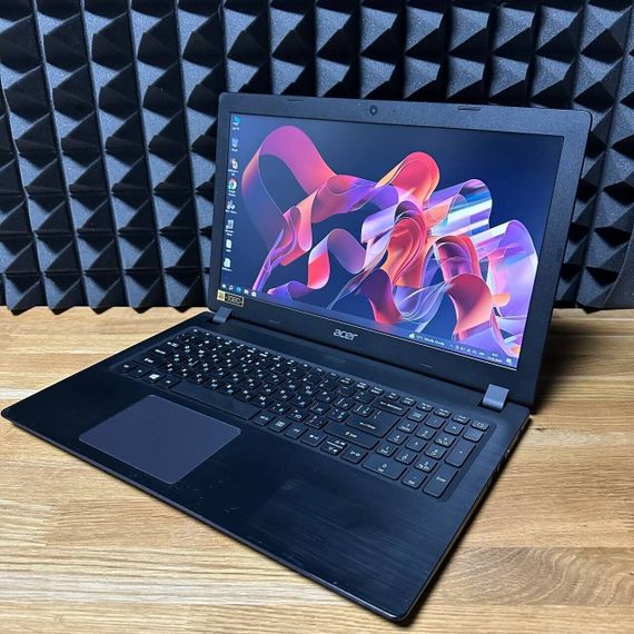 Ноутбук Б-класс Acer Aspire 3 A315-51 / 15.6" (1920x1080) TN / Intel Core i3-7130U (2 (4) ядра по 2.7 GHz) / 8 GB DDR4 / 128 GB SSD / Intel UHD Graphics 620 / WebCam б/у | Зображення 3