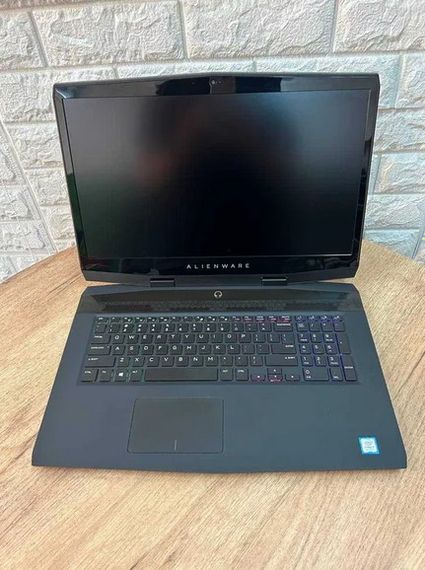 Ноутбук Dell Alienware m17 17,3" i7 8750H 16Gb SSD 1Tb NVMe RTX 2070 MaxQ Б/У | Зображення 4