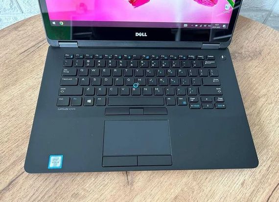 Ноутбук Сенсорний Dell Latitude 7470 14.0" QHD IPS i5 6300U 8Gb SSD 256Gb Б/У | Зображення 1