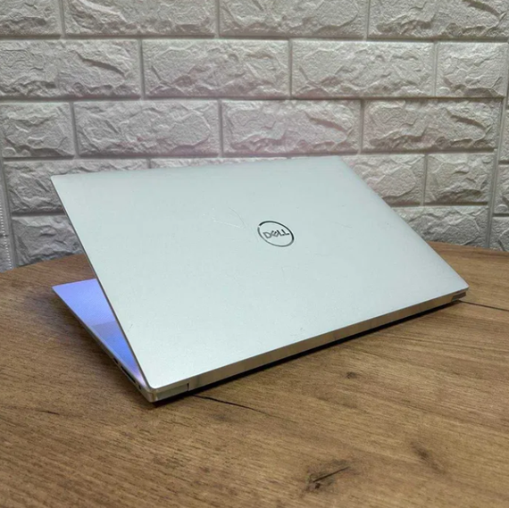 Ноутбук Dell XPS 9510 White QHD+ OLED i7 11800H 16Gb SSD 512Gb RTX 3050 Б/В | Зображення 4