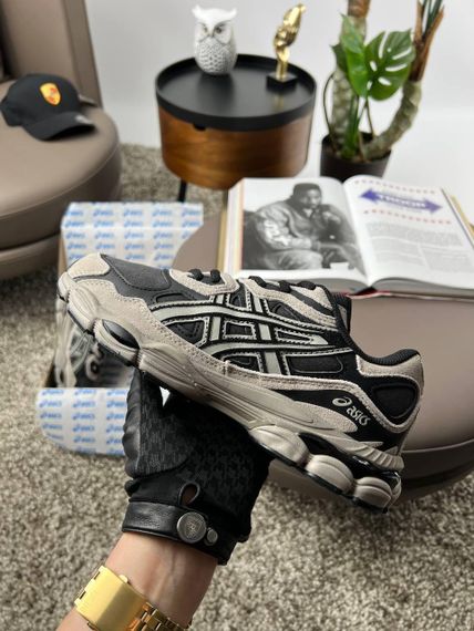 Чоловічі кросівки ASICS Gel-NYC Grey Black Light Brown весна / осінь A3496 44 28 | Зображення 7