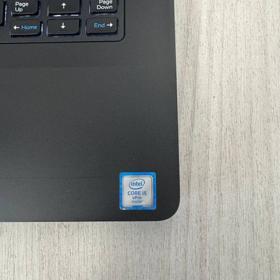 Ноутбук Б-класс Dell Latitude E5470 / 14" (1920x1080) IPS / Intel Core i5-6300U (2 (4) ядра по 2.4 - 3.0 GHz) / 8 GB DDR4 / 256 GB SSD / Intel HD Graphics 520 / WebCam б/у | Зображення 3