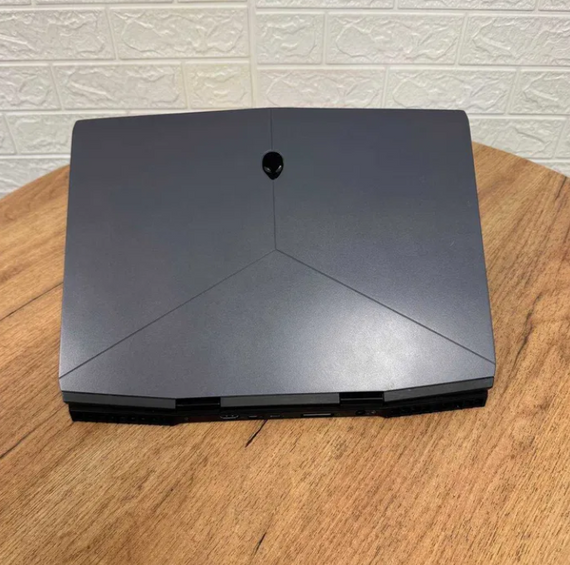 Ноутбук Dell Alienware m15 i7 8750H 32GB SSD 512GB RTX 2060 Б/В | Зображення 5