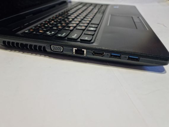 Ноутбук Б-клас Lenovo G580 / 15.6" (1366x768) TN / Intel Core i3-2328M (2 (4) ядра по 2.2 GHz) / 8 GB DDR3 / 80 GB HDD / nVidia GeForce GT 635M, 2 GB GDDR3, 128-bit / WebCam б/в | Зображення 3