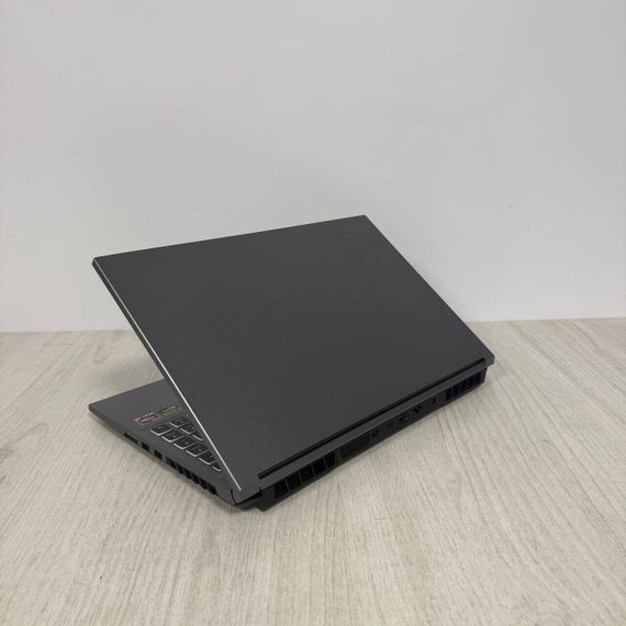 Ігровий ноутбук Skytech Gaming Lumi / 15.6" (1920x1080) IPS / AMD Ryzen 7 7435HS (8 (16) ядер по 3.1 - 4.5 GHz) / 16 GB DDR5 / 1000 GB SSD / nVidia GeForce RTX 4050, 6 GB GDDR6, 96-bit / WebCam б/в | Зображення 5