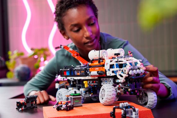 Конструктор LEGO Technic Марсохід команди дослідників 42180 | Зображення 4