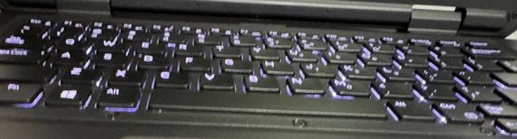 Захищений ноутбук Dell Latitude 5424 Rugged / 14" (1920x1080) IPS Touch / Intel Core i5-8350U (4 (8) ядра по 1.7 - 3.6 GHz) / 16 GB DDR4 / 256 GB SSD / Intel UHD Graphics 620 / WebCam б/в | Зображення 2