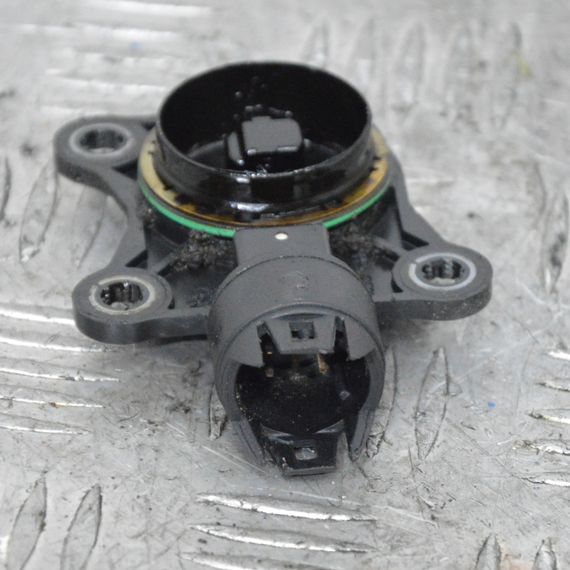 Датчик положення розпредвалу 1.4-1.6 VTI Peugeot 207 308 3008 2006-... Датчик вала Пежо V754167780 | Зображення 1