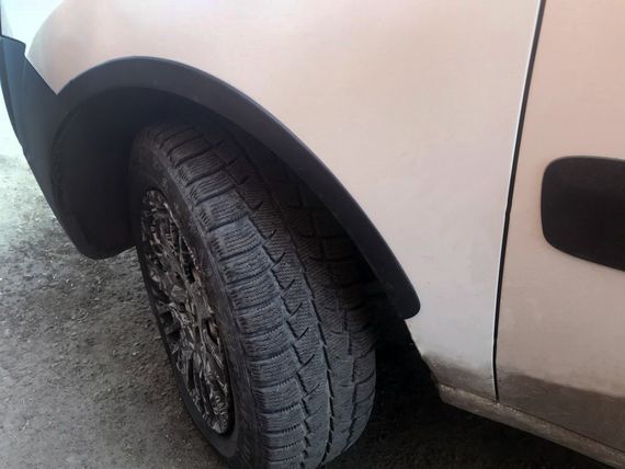 Накладки на арки (4 шт, чорні) для Fiat Doblo I 2001-2005 рр