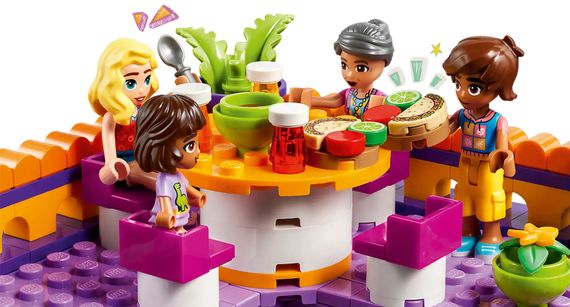 Конструктор LEGO Friends Хартлейк-Сіті. Громадська кухня (41747) | Зображення 7
