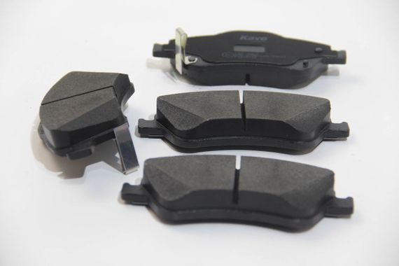 Колодки передні гальмівні Toyota Auris 07-12 (bosch), KAVO PARTS (KBP9027) | Зображення 1