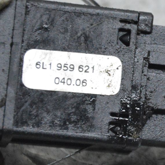 Кнопка обігріву заднього скла Seat Ibiza III Cordoba 2002-2009 Вимикач обігрівача скла Сеат 6L1959621 | Зображення 2