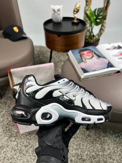 Кросівки Air Max Tn Plus White Black Gradient , В'єтнам 43 27,5 | Зображення 1