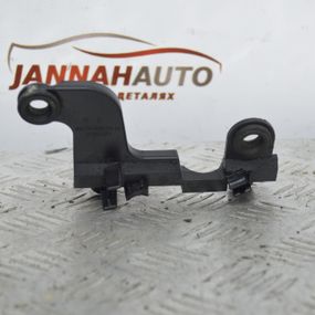 Кронштейн проводки Peugeot 1.6 HDI тримач джгута проводів Пежо 9657574480