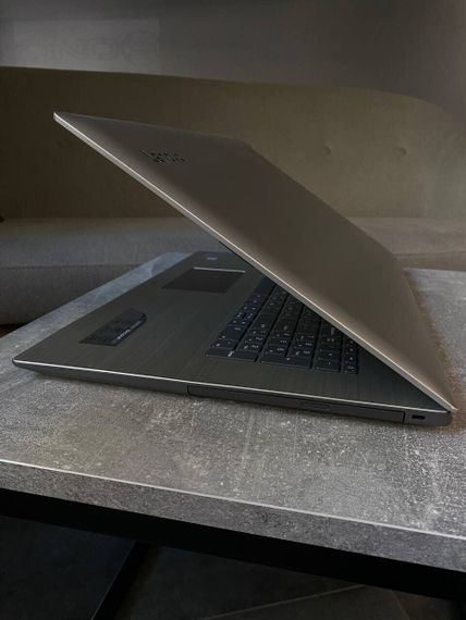 Ноутбук Lenovo IdeaPad 320-17IKB / 17.3" (1920x1080) TN / Intel Core i5-7200U (2 (4) ядра по 2.5 - 3.1 GHz) / 8 GB DDR4 / 256 GB SSD / Intel HD Graphics 620 / WebCam / Win 10 б/у | Зображення 4