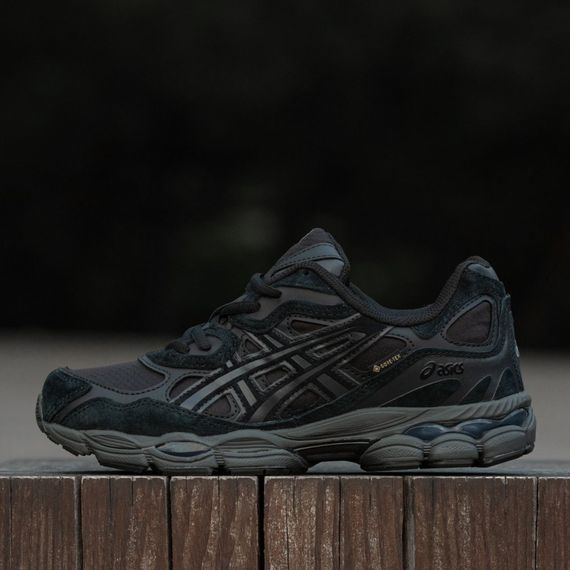 Кросівки демісезонні Asics Gore-Tex колір чорний