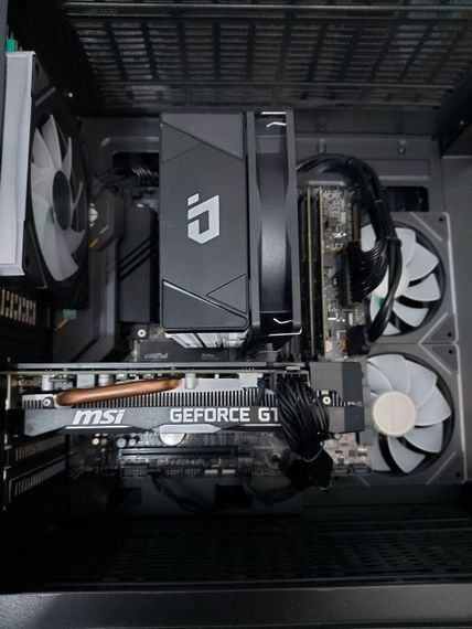 Ігровий ПК 1stPlayer UV5 View Tower / Intel Core i5-10400F (6 (12) ядер по 2.9 - 4.3 GHz) / 16 GB DDR4 / 1000 GB SSD M.2 / nVidia GeForce GTX 1660 Super, 6 GB GDDR6, 192-bit / 600W / Windows 11 Pro б/в | Зображення 6
