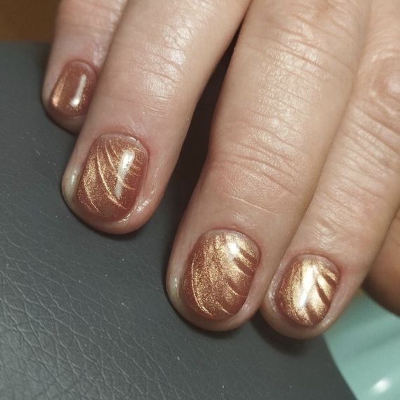 Гель-лак для нігтів Bee Nails 26D котяче око 19 (рожеве золото) 8мл