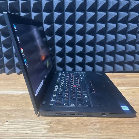 Ультрабук Lenovo ThinkPad L480 / 14" (1920x1080) IPS / Intel Core i5-8250U (4 (8) ядра по 1.6 - 3.4 GHz) / 16 GB DDR4 / 256 GB SSD / Intel UHD Graphics 620 / WebCam б/в | Зображення 2