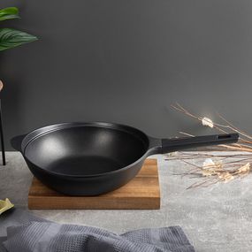 Сковорода ВОК Bergner Copper BGEU-6323 30 см чорна