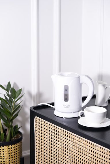 Электрочайник Adler AD 1371 белый 0,8 л, 850 Вт | Зображення 7