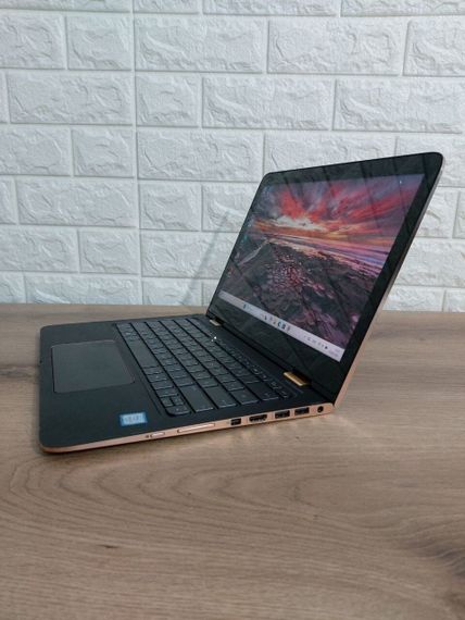 Ноутбук-трансформер HP Spectre x360 / 13.3" (1920x1080) TN Touch / Intel Core i5-6200U (2 (4) ядра по 2.3 - 2.8 GHz) / 8 GB DDR3 / 256 GB SSD M.2 / Intel HD Graphics 520 / WebCam б/у | Зображення 5