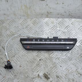 Блок керування клімат контролем Renault Austral 2022-2025 Панель пічки кондиціонера Рено Астрал 283E84695R