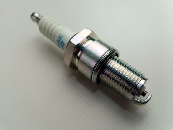 Свічка запалювання NGK BPR6ES/7822, ВАЗ 2108 (2108-3707000) | Зображення 1