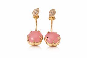 Серьги из желтого золота  с розовым ониксом S-0362