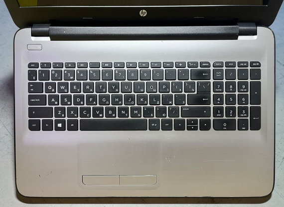 Ноутбук HP 15-ay087ur / 15.6" (1366х768) TN / Intel Pentium N3710 (4 ядра по 1.6 - 2.56 GHz) / 8 GB DDR3 / 120 GB SSD / Intel HD Graphics / WebCam б/в | Зображення 4