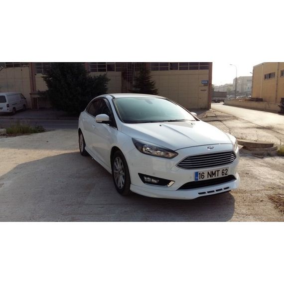Накладка на передній бампер 2015-2017 (під фарбування) для Ford Focus III рр | Зображення 1