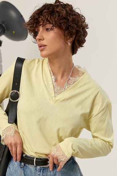 Вільний лонгслів з мереживом - лимонний цвет, ONE SIZE (є розміри) | Зображення 4