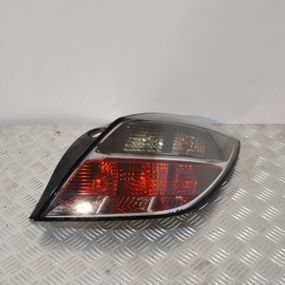 Ліхтар задній правий Opel Astra H 2004-2007 хетчбек Фара стоп задня права Опель Астра Н 342691834