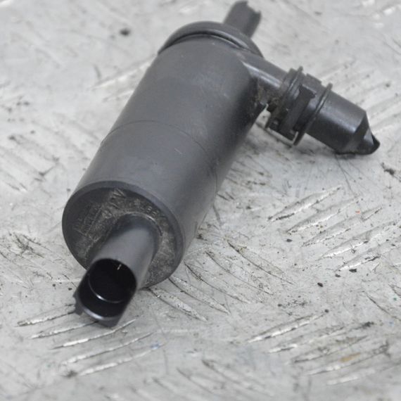 Насос омивача фар Volkswagen Audi Seat Skoda Фольксваген Ауді Сеат Шкода 3B7955681 | Зображення 2