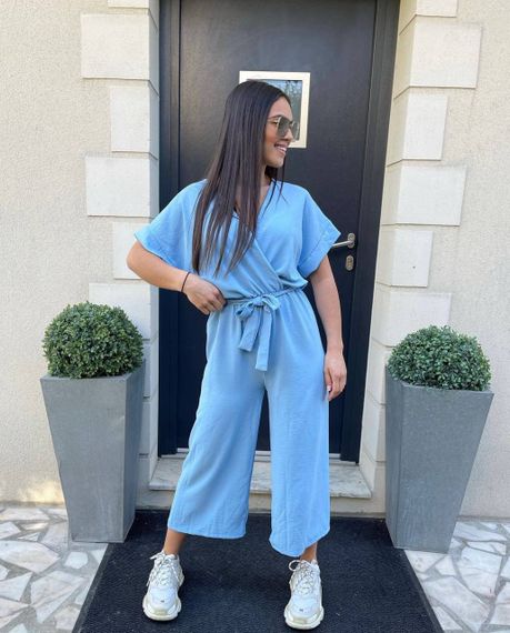 Женский летний комбинезон с укороченными штанами BF832 цвет голубой, размер 50/54