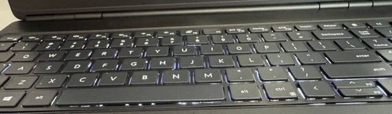 Мобільна робоча станція Dell Precision 7550 / 15.6" (1920x1080) IPS / Intel Core i7-10875H (8 (16) ядер по 2.3 - 5.1 GHz) / 32 GB DDR4 / 256 GB SSD + 256 GB SSD / nVidia Quadro T1000, 4 GB GDDR5, 128-bit / WebCam б/в | Зображення 6