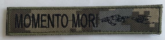 Шевроны "Momento Mori ( фон хакi ) " с вышивкой пиксель