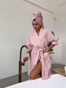 Жіночий Подарунковий набір Barbie рожевий (халат+рушник)