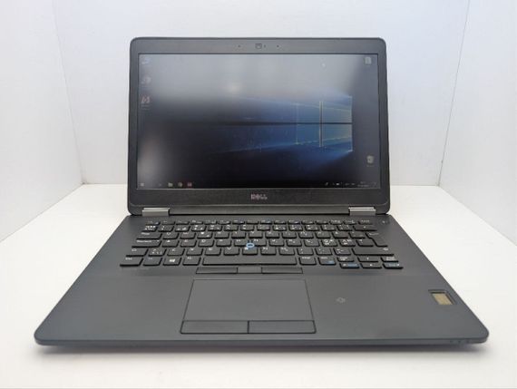 Ноутбук Б-класс Dell Latitude E7470 / 14" (1920x1080) IPS / Intel Core i5-6300U (2 (4) ядра по 2.4 - 3.0 GHz) / 8 GB DDR4 / 128 GB SSD / Intel HD Graphics 520 / WebCam / Fingerprint  б/у | Зображення 1